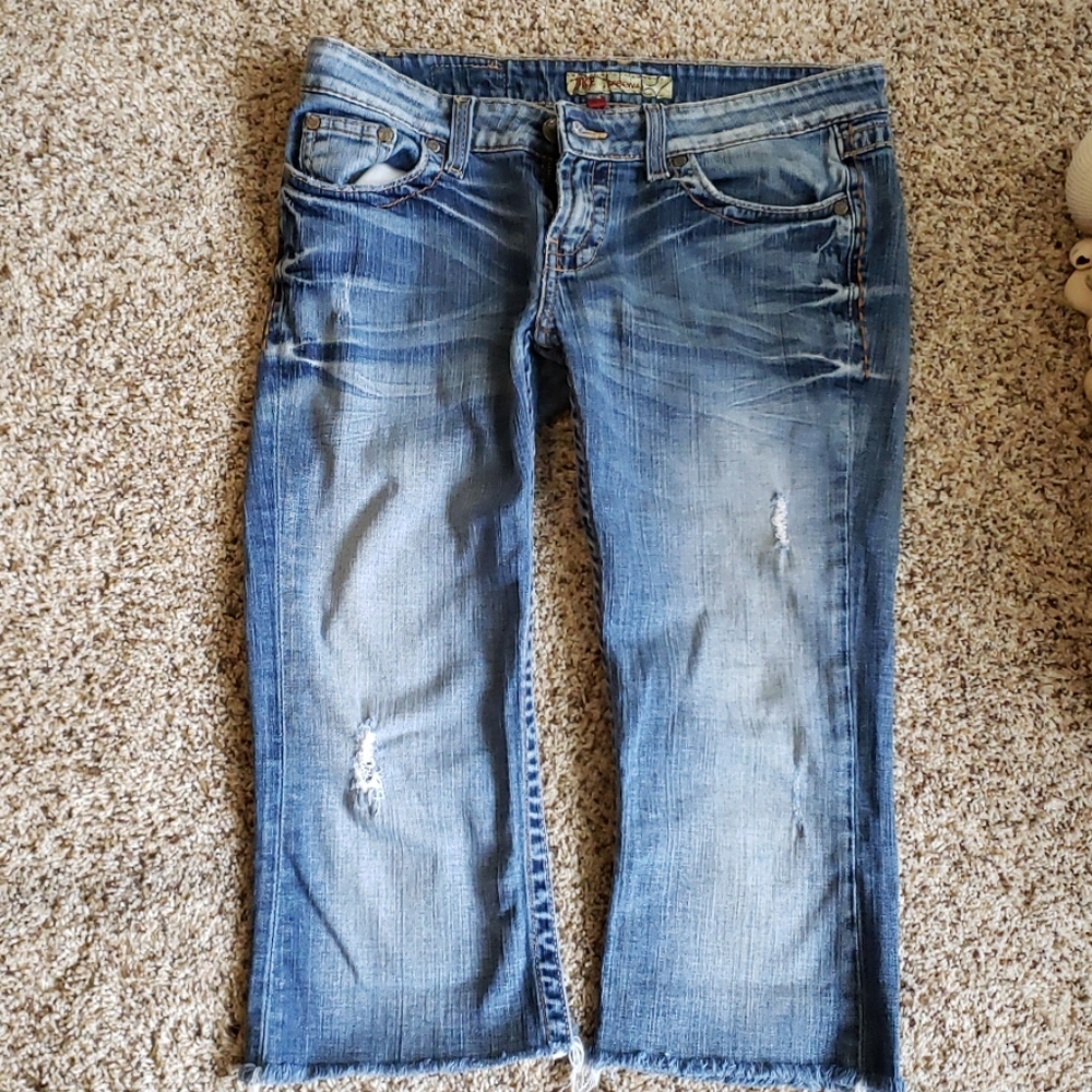 Womens BKE Capri